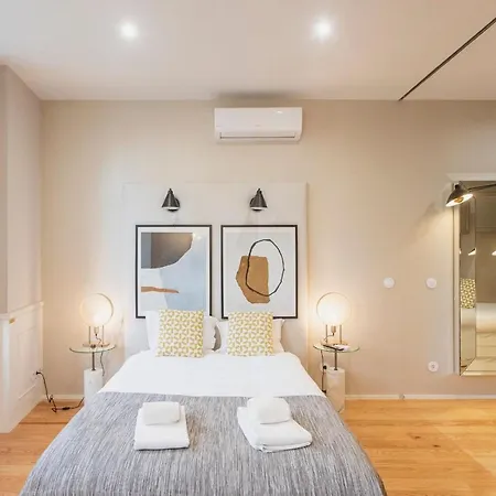 Cute & Bright Flat W/ Ac By Lovelystay *